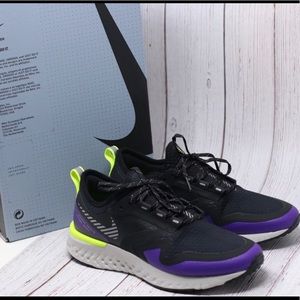 Nike Women's Odyssey React 2 Shield Running